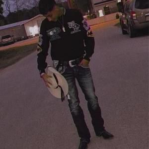 Meet your Posher, Diego